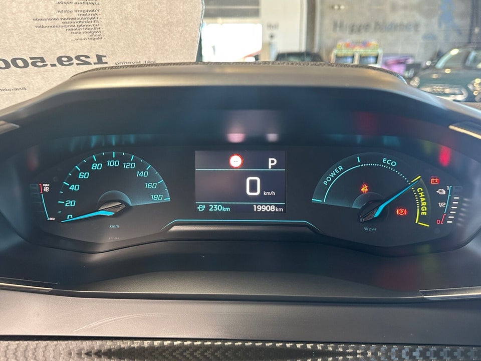 Peugeot e-208 50 Active 5d