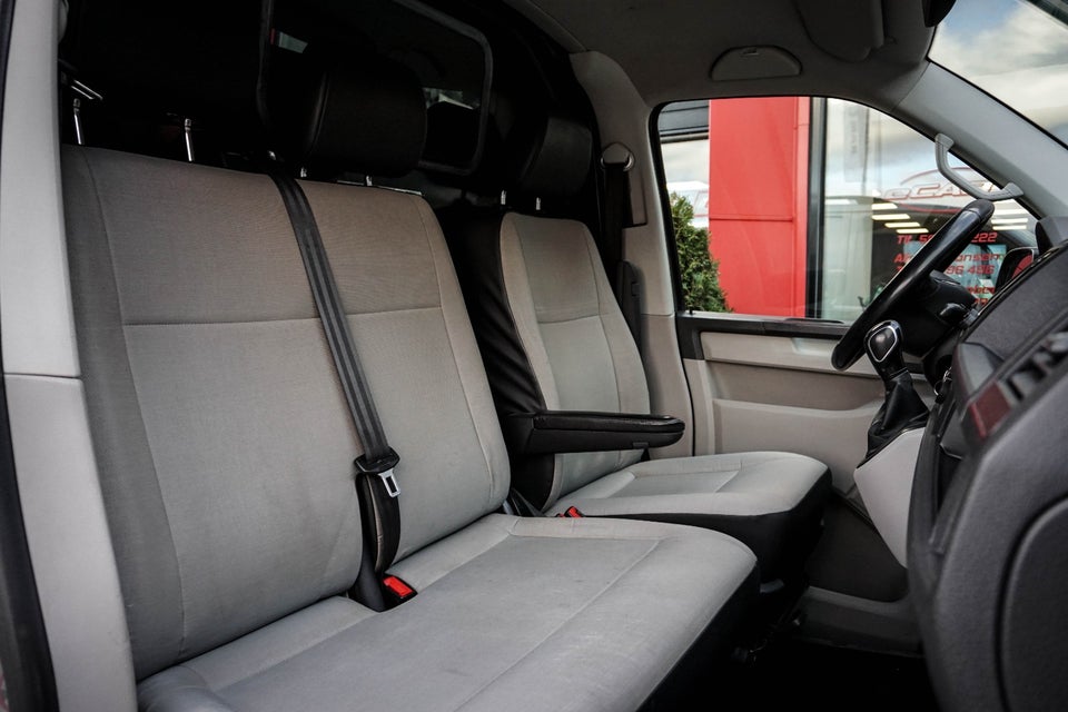 VW Transporter 2,0 TDi 204 Kassevogn DSG lang