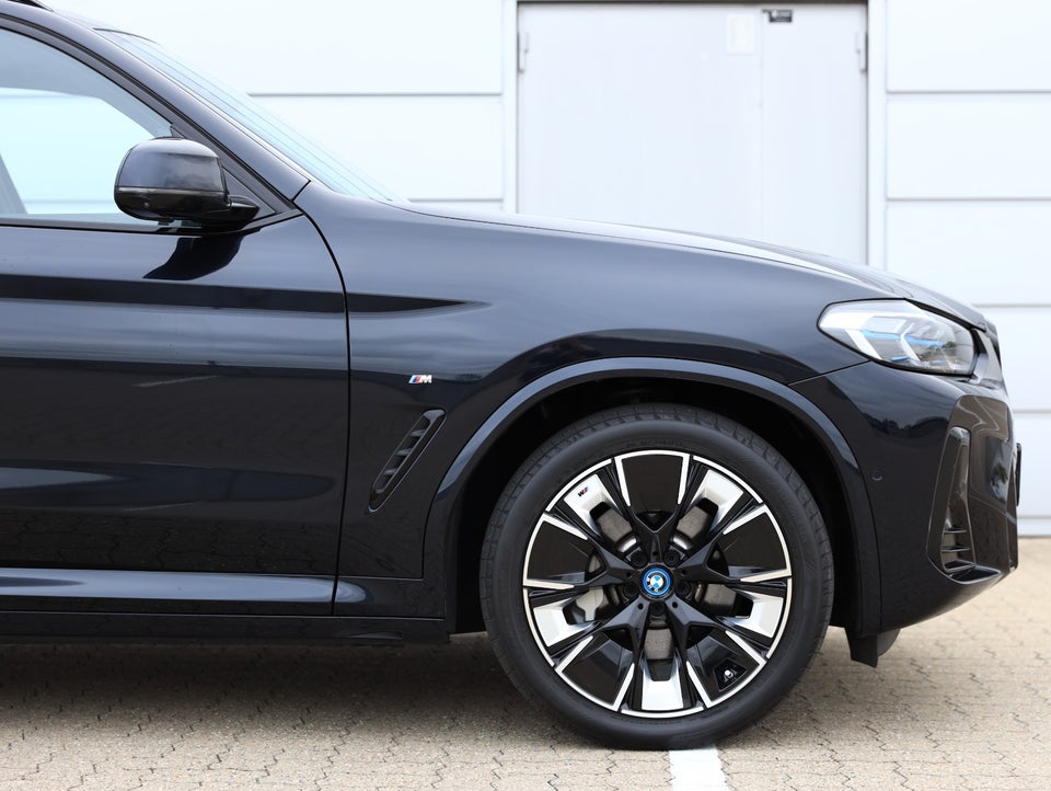 BMW iX3 Charged Plus M-Sport 5d