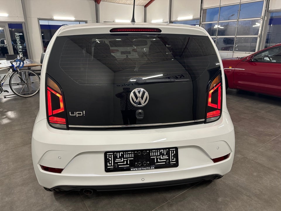 VW Up! 1,0 TSi 90 High Up! BMT 5d