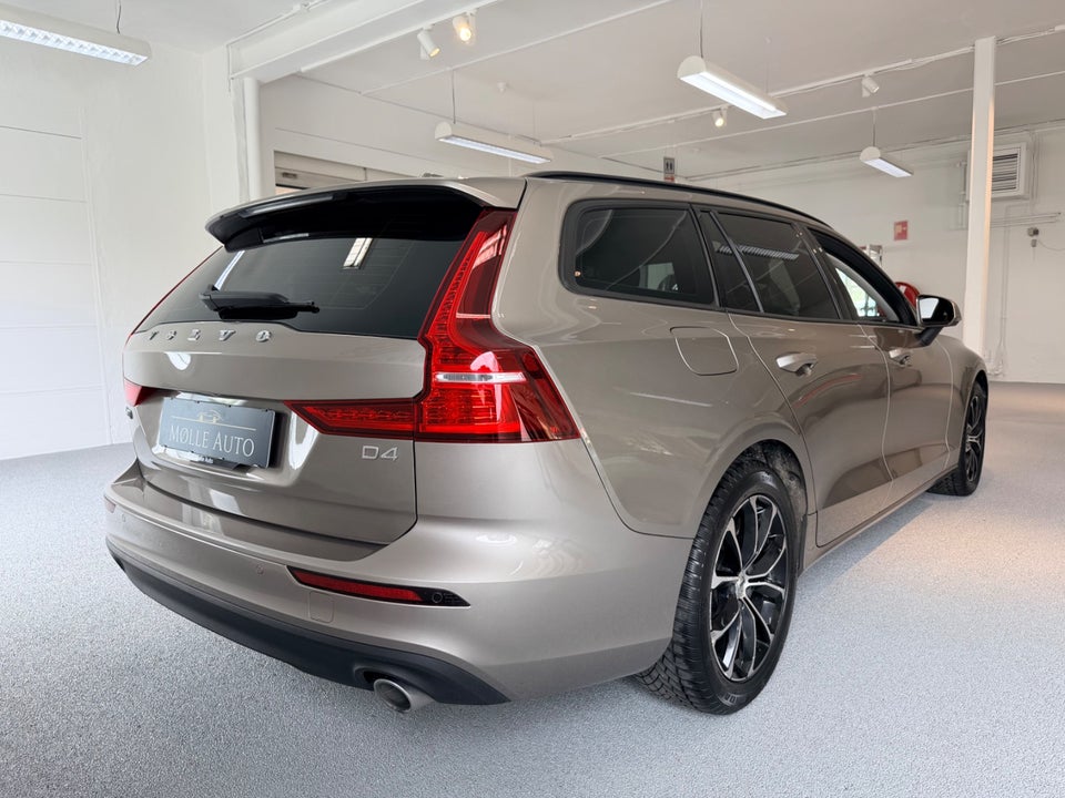 Volvo V60 2,0 D4 190 Momentum aut. 5d