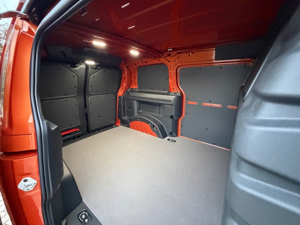 VW ID.Buzz 77 Cargo Comfort