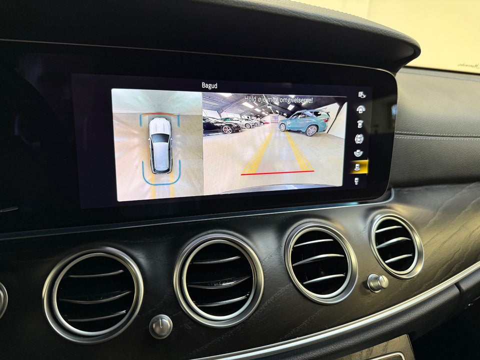 Mercedes E300 de 2,0 AMG Line stc. aut. 4Matic 5d