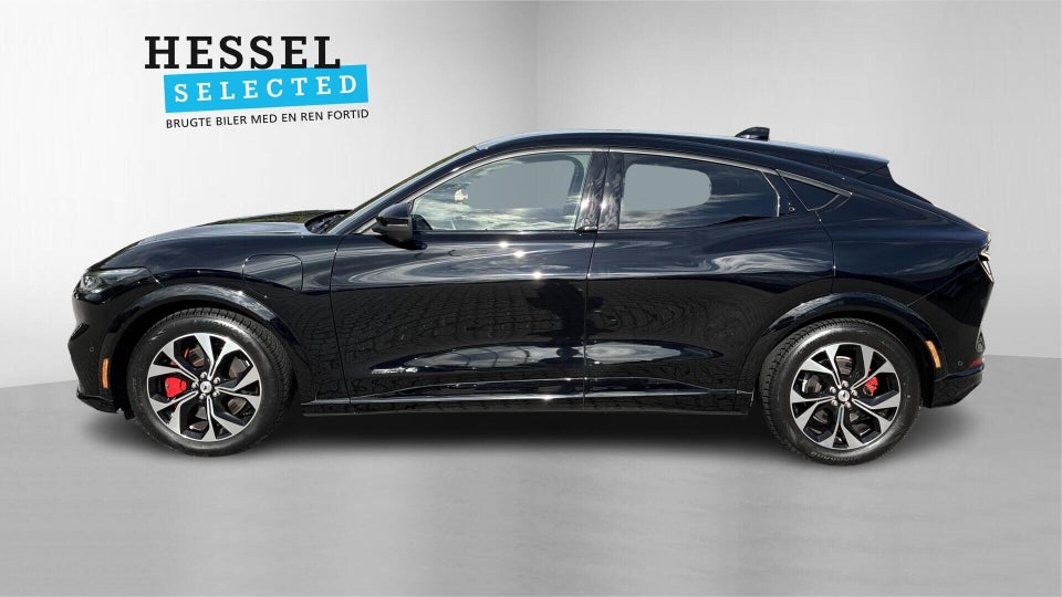Ford Mustang Mach-E 68 Premium Standard Range AWD 5d