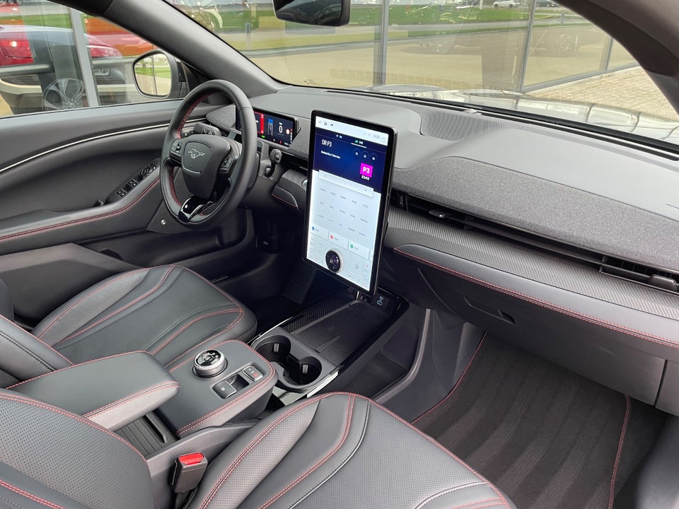 Ford Mustang Mach-E 98 Premium Extended Range 5d