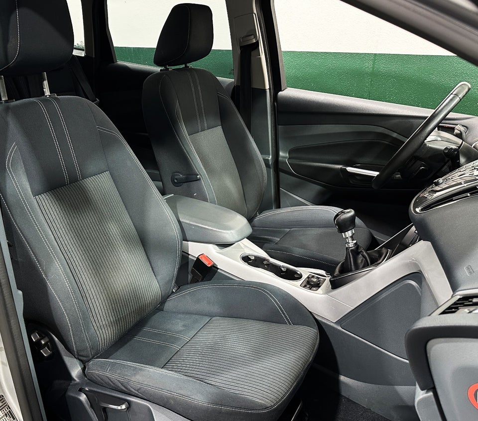 Ford C-MAX 1,6 TDCi 115 Titanium 5d