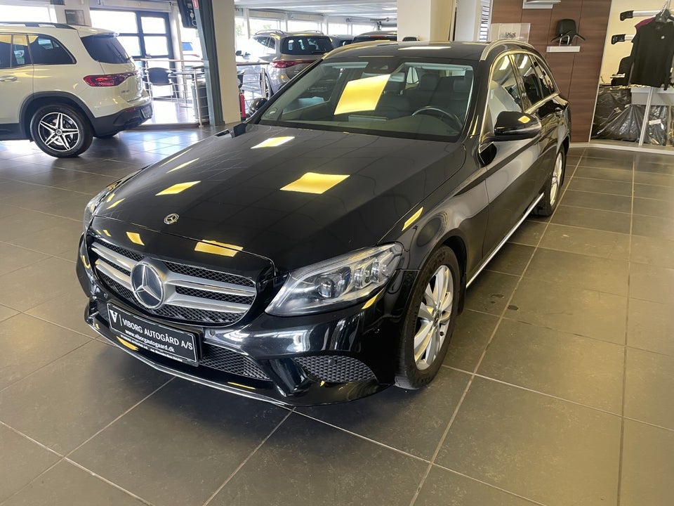 Mercedes C220 d 2,0 Avantgarde stc. aut. 5d