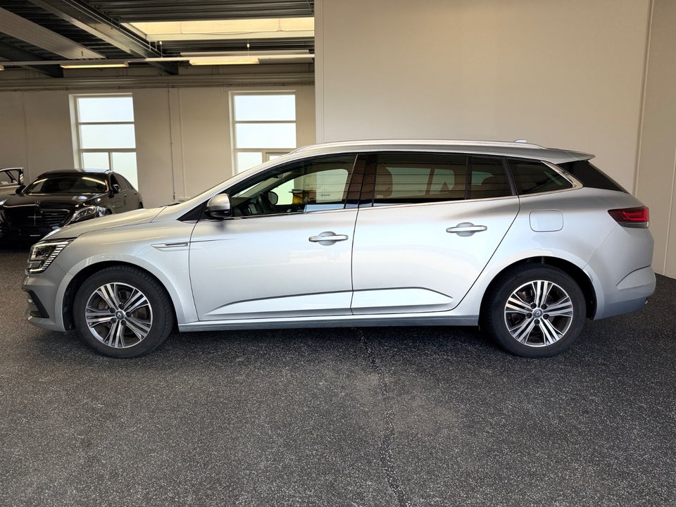 Renault Megane IV 1,6 E-Tech Intens Sport Tourer 5d
