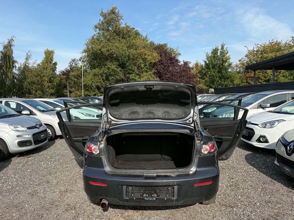 Mazda 3 1,6 Advance 5d