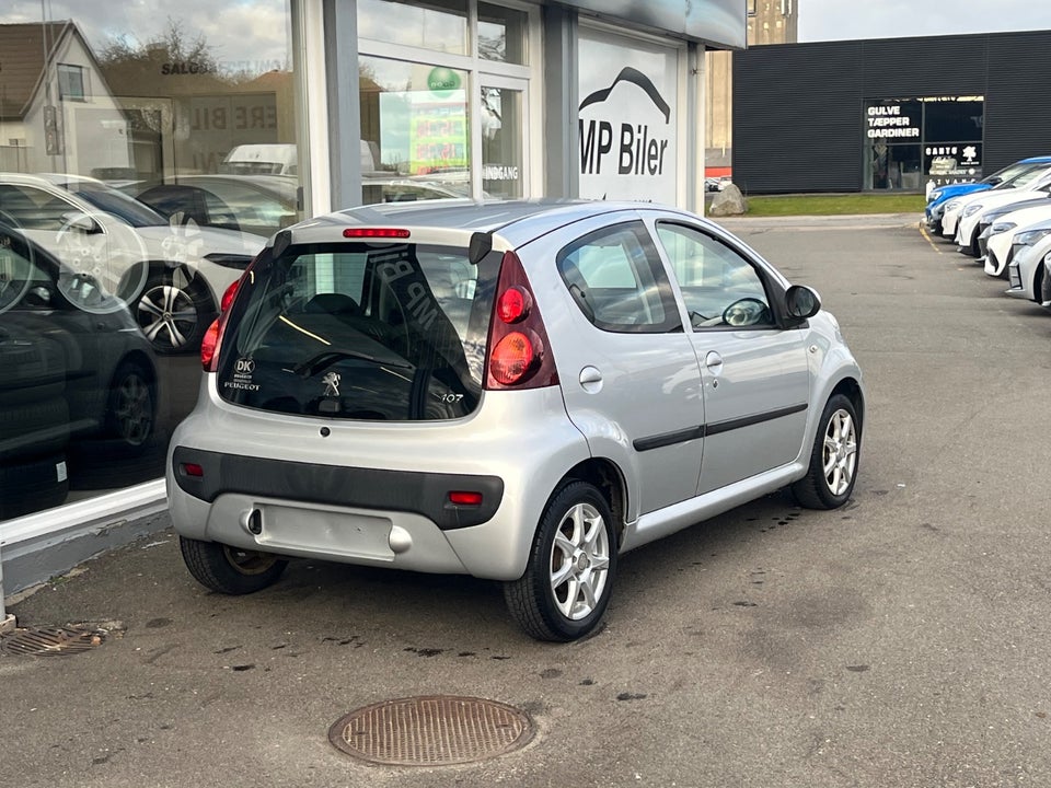 Peugeot 107 1,0 Active 5d
