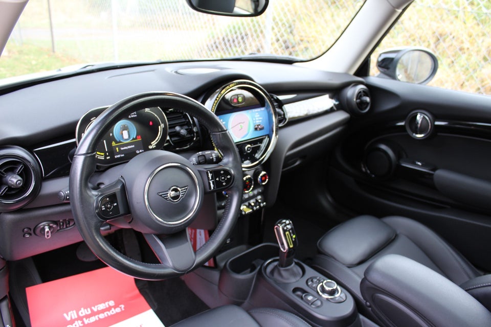 MINI Cooper SE Camden Edition 3d