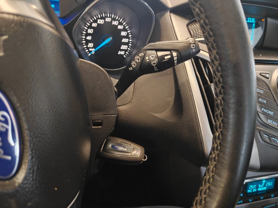 Ford Focus 1,0 SCTi 100 Titanium stc. 5d