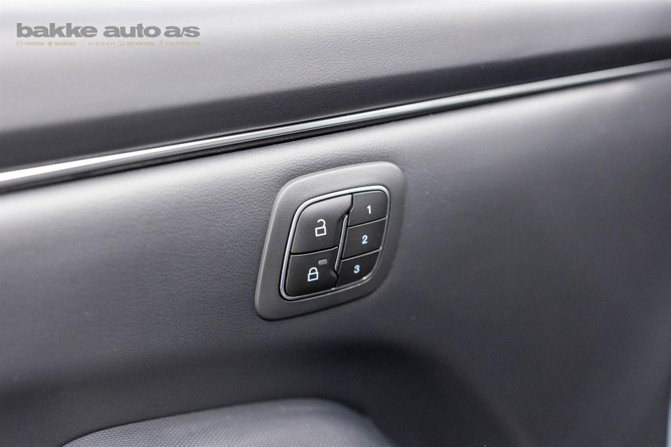 Ford Mustang Mach-E 88 Premium Extended Range 5d