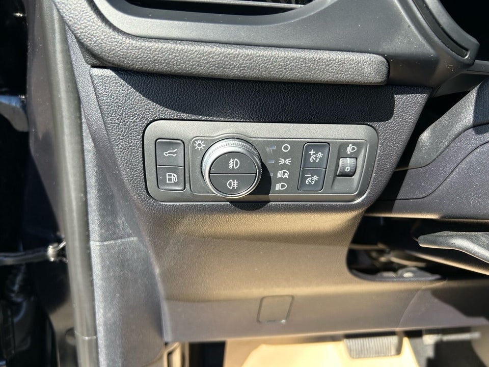 Ford Kuga 2,5 PHEV ST-Line X CVT 5d