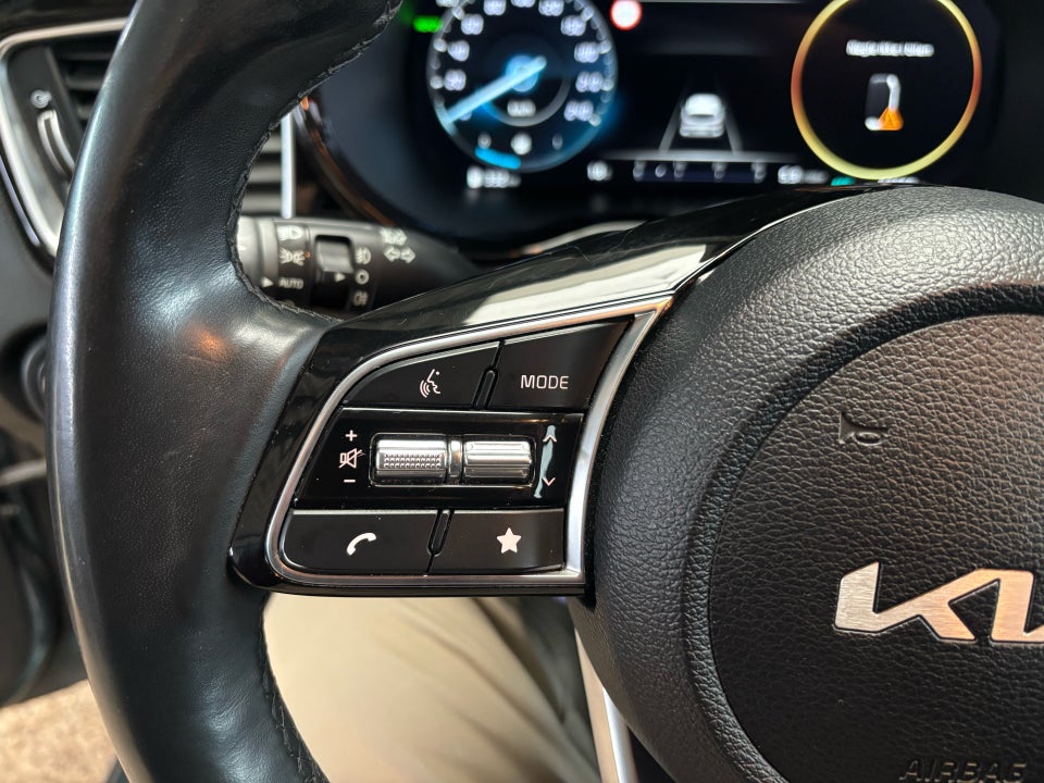 Kia Ceed 1,6 PHEV Upgrade SW DCT 5d