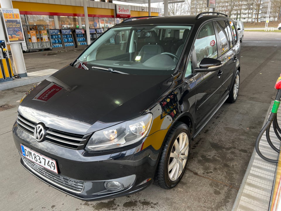 VW Touran 2,0 TDi 140 Comfortline BMT 7prs 5d