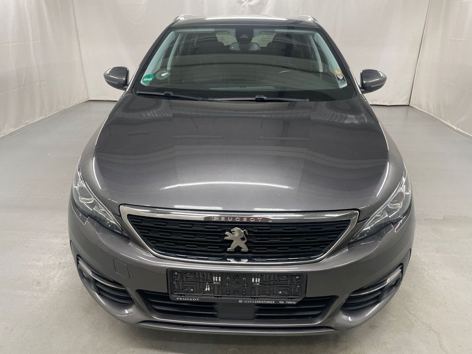 Peugeot 308 1,5 BlueHDi 130 Style SW 5d