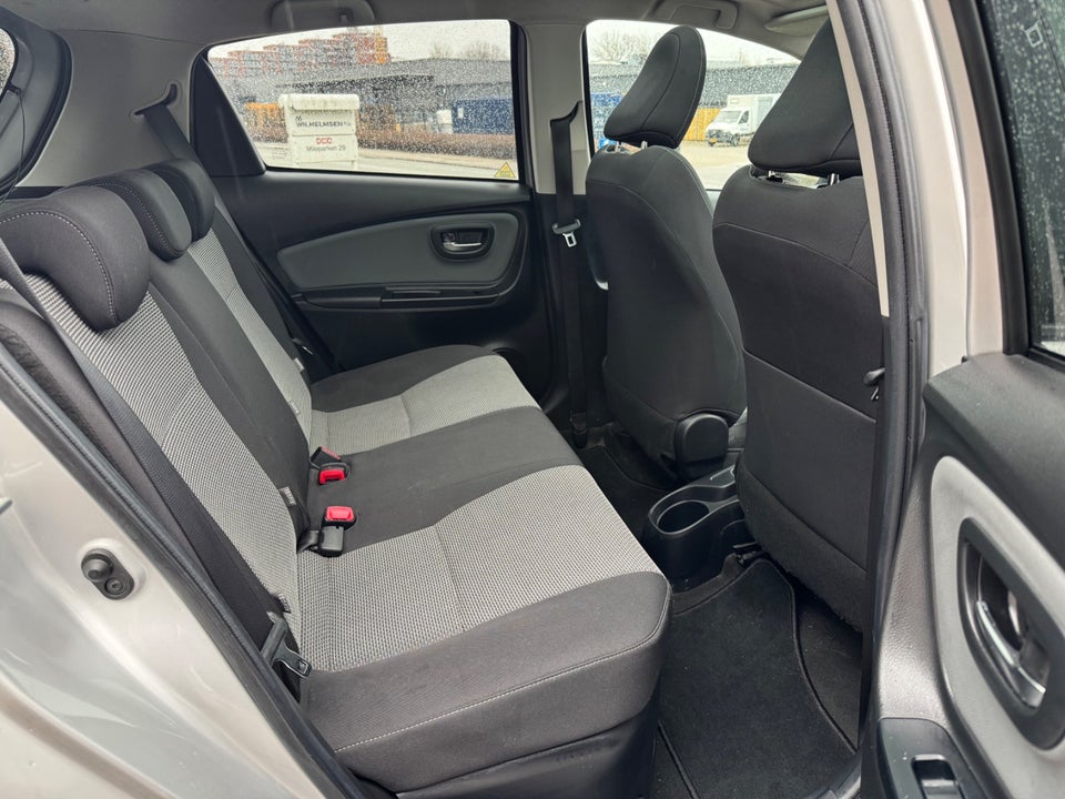 Toyota Yaris 1,5 Hybrid H3 e-CVT 5d