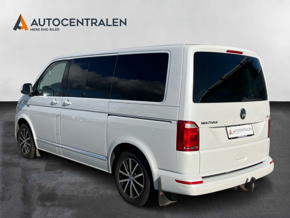 VW Multivan 2,0 TDi 150 Highline DSG kort