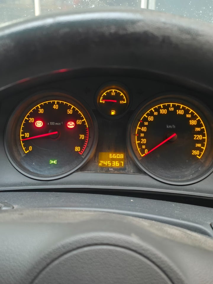 Opel Astra 1,6 16V 115 Classic Wagon 5d