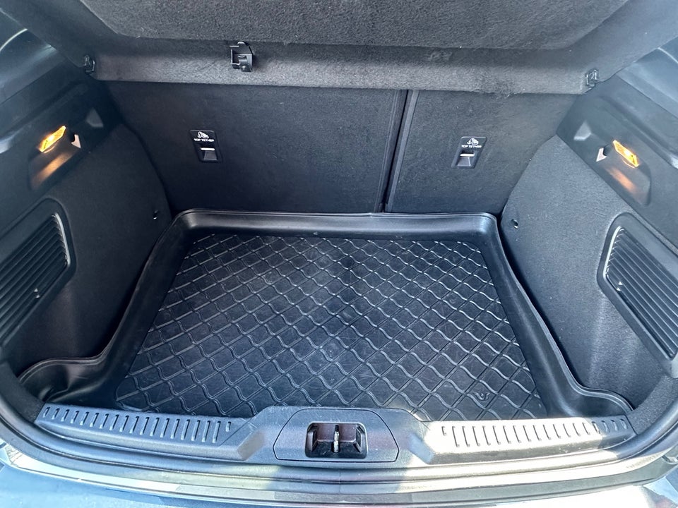 Ford Focus 1,0 EcoBoost ST-Line 5d