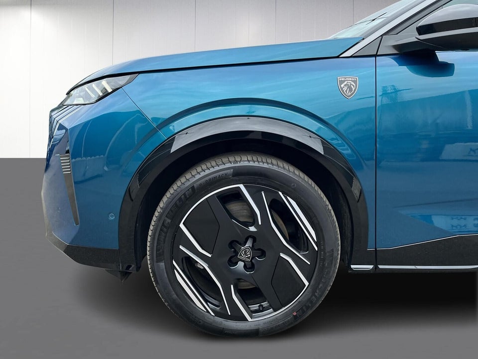 Peugeot e-5008 77 GT Pack 7prs 5d