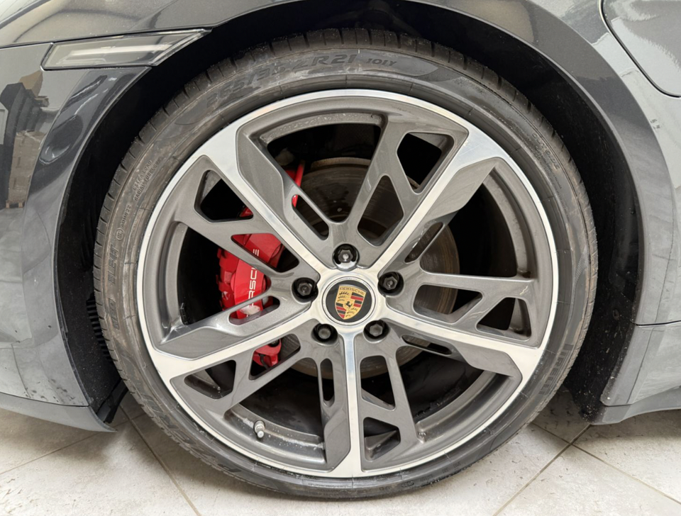 Porsche Taycan 4S 4d