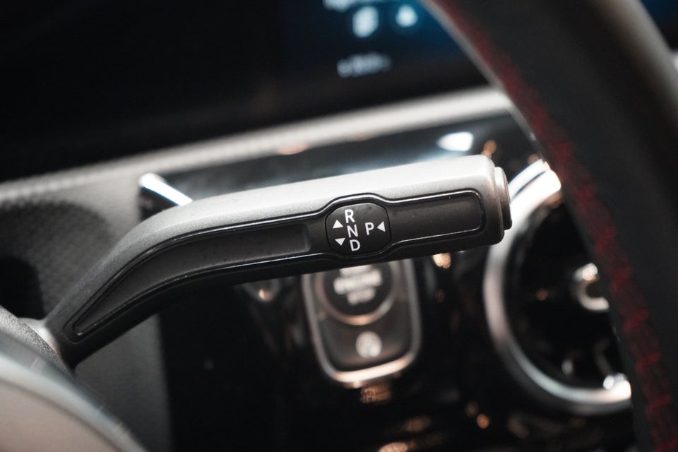 Mercedes A200 1,3 AMG Line aut. 5d