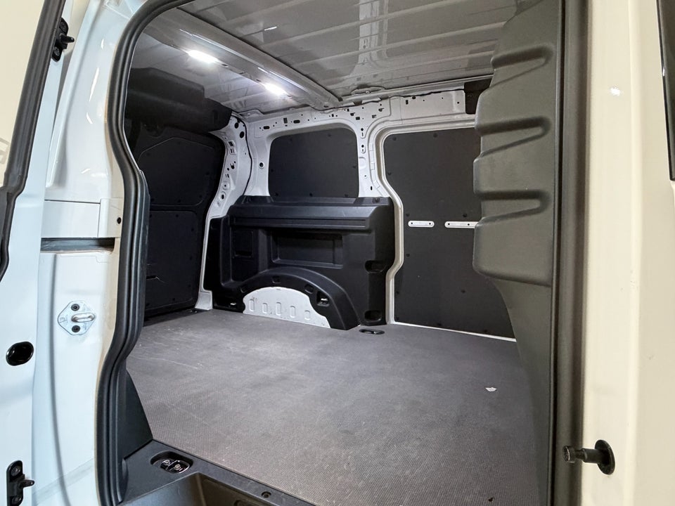 VW ID. Buzz 79 Cargo Comfort