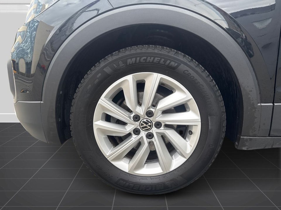 VW T-Cross 1,0 TSi 115 Life Team DSG 5d