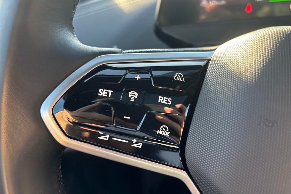 VW ID.4 77 Style+ 5d