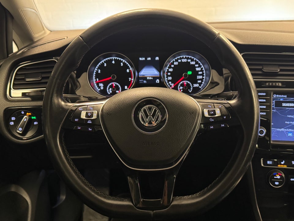 VW Golf VII 1,4 TSi 140 Highline DSG BMT 5d