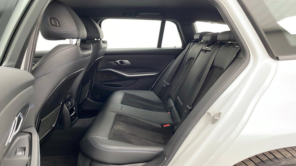 BMW 330e 2,0 Touring M-Sport aut. 5d