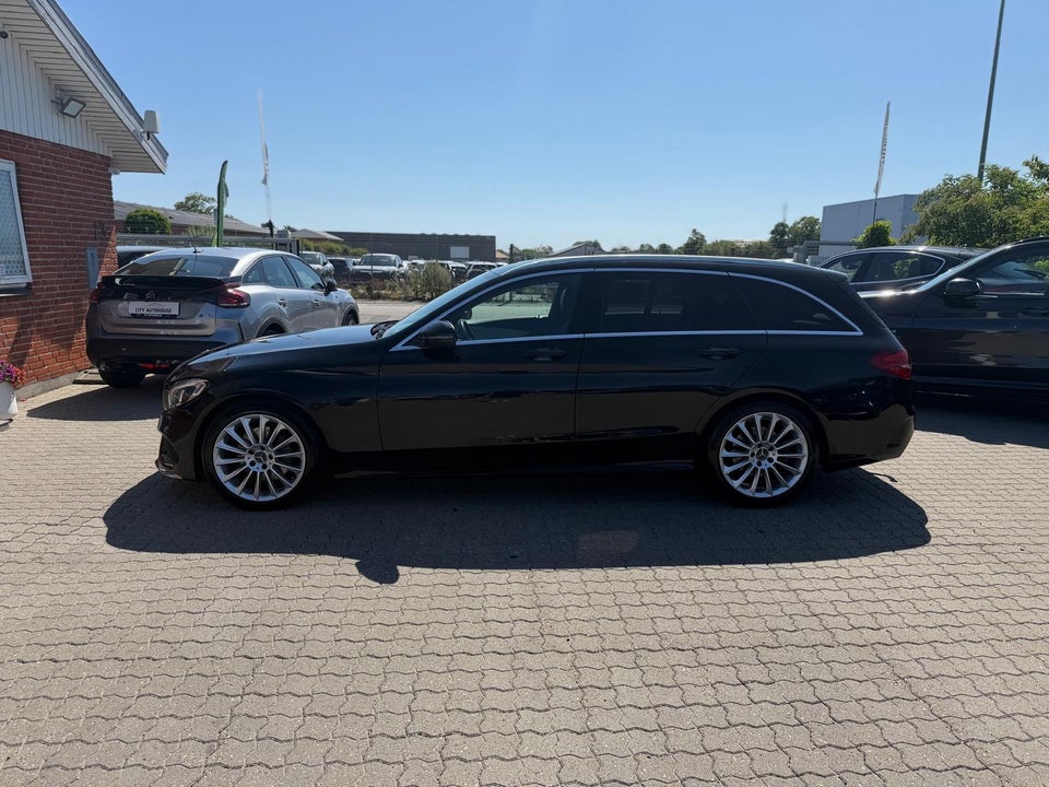 Mercedes C200 2,0 AMG Line stc. aut. 5d