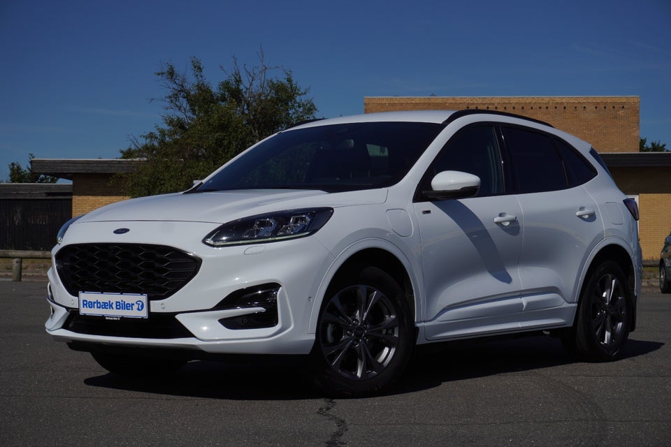 Ford Kuga 2,5 PHEV ST-Line CVT 5d