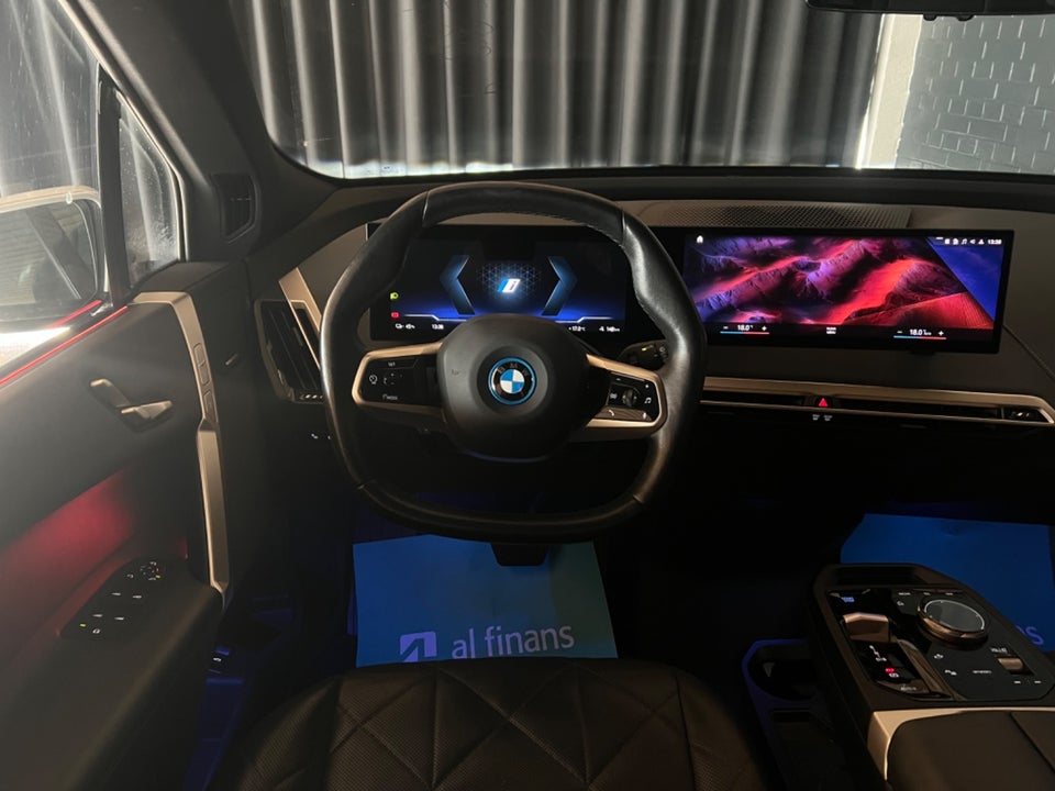 BMW iX xDrive40 M-Sport 5d