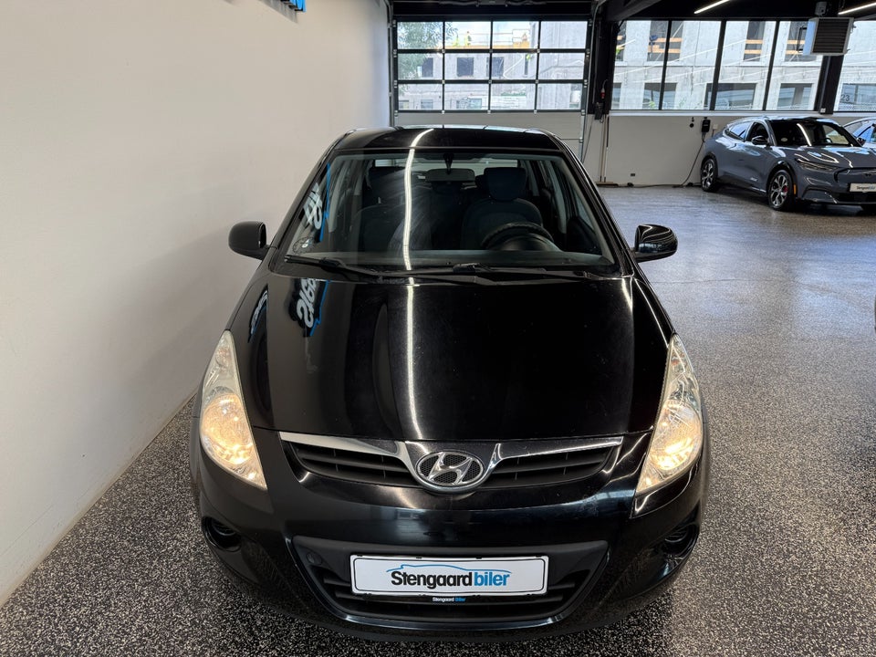 Hyundai i20 1,25 Classic 5d