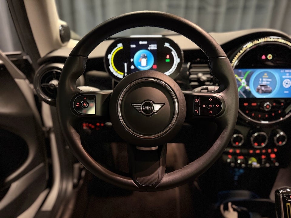 MINI Cooper SE Edition Premium Plus 3d