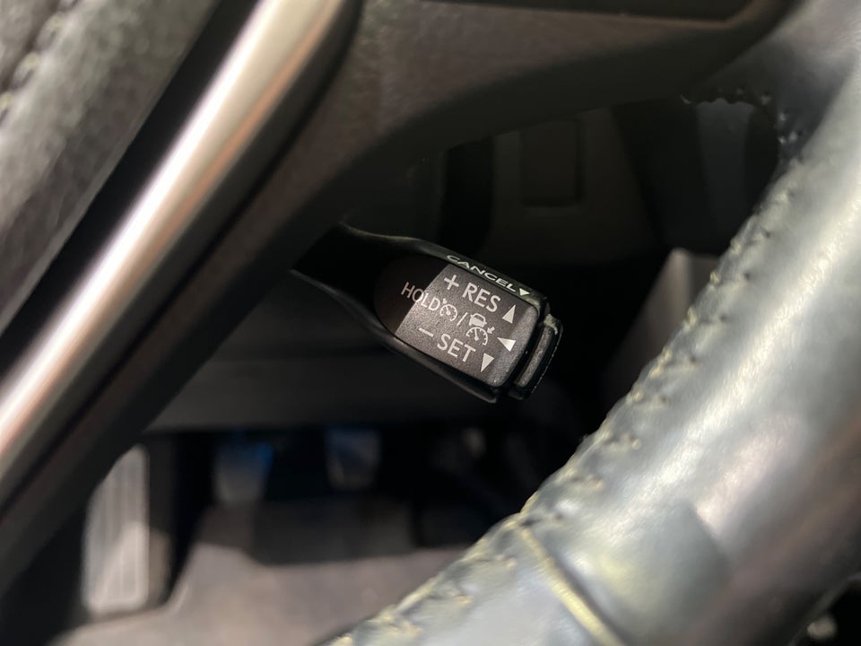 Toyota RAV4 2,0 D-4D T3 5d