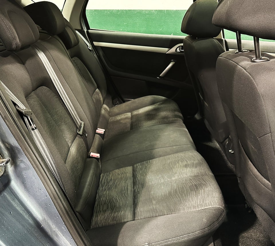 Peugeot 407 1,8 Perfection SW 5d