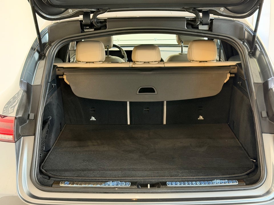 Mercedes EQC400 AMG Line 4Matic 5d