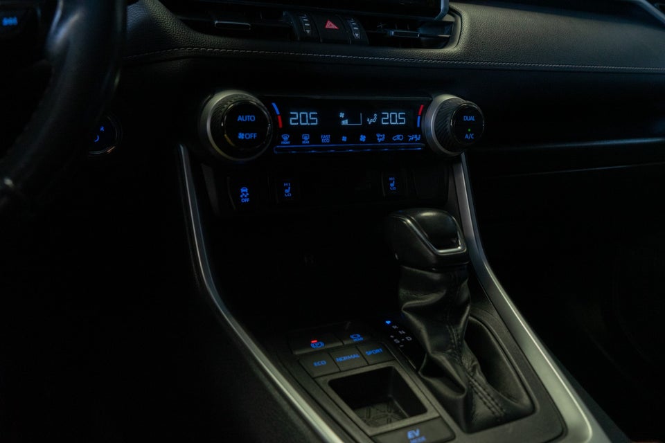 Toyota RAV4 2,5 Hybrid H3 Smart MDS 5d