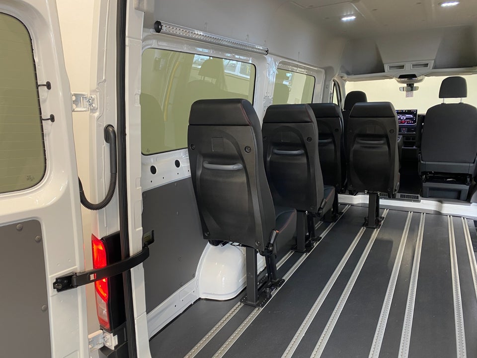 MAN TGE 2,0 3.140 Kombi L3H2 aut. FWD