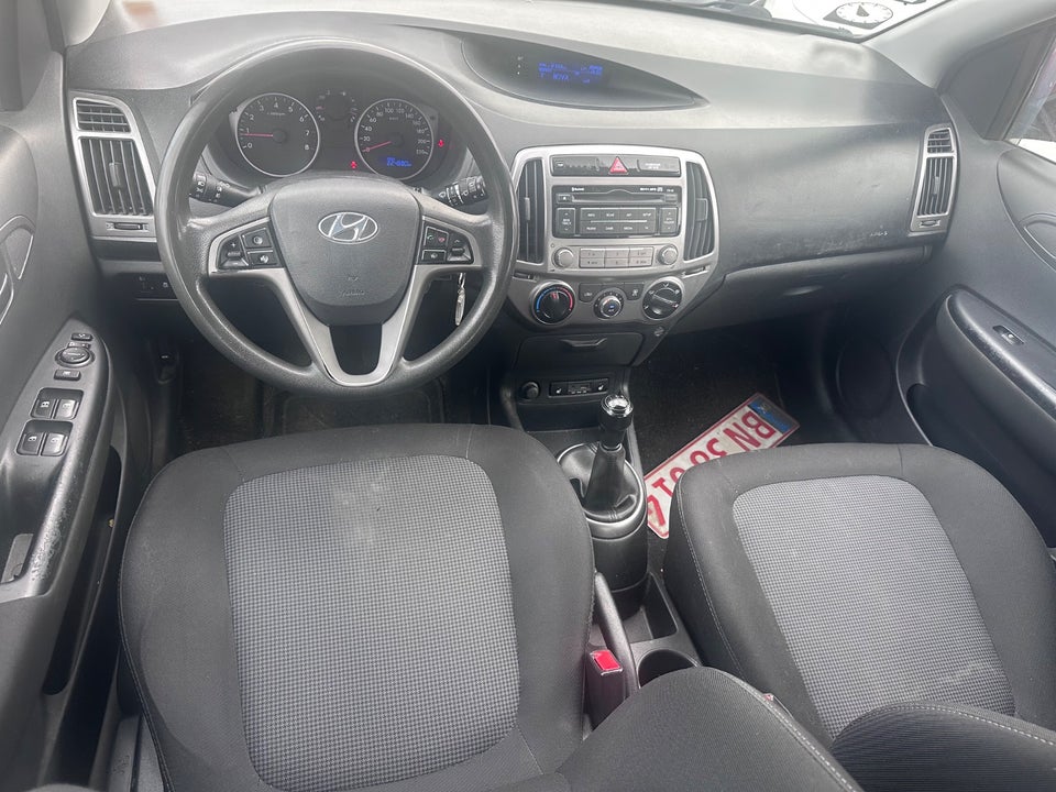 Hyundai i20 1,25 Comfort 5d