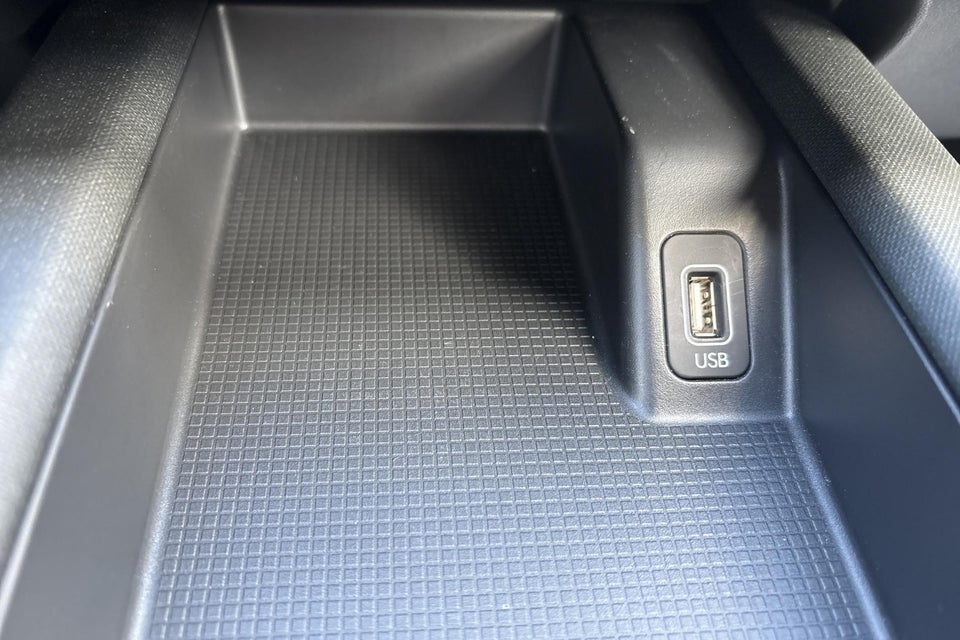 Hyundai Ioniq 6 53 Essential 4d