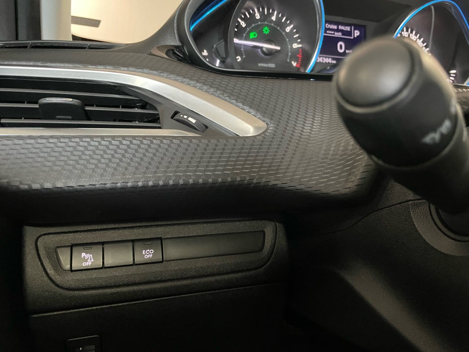 Peugeot 2008 1,2 PureTech 110 Exclusive+ EAT6 5d