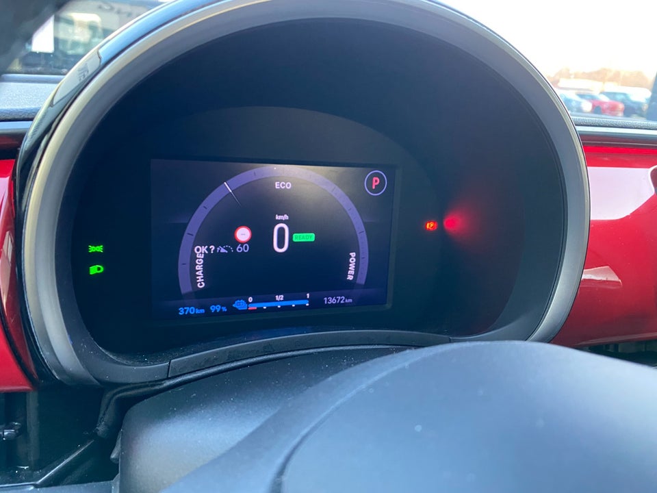 Fiat 600e 54 (RED) 5d