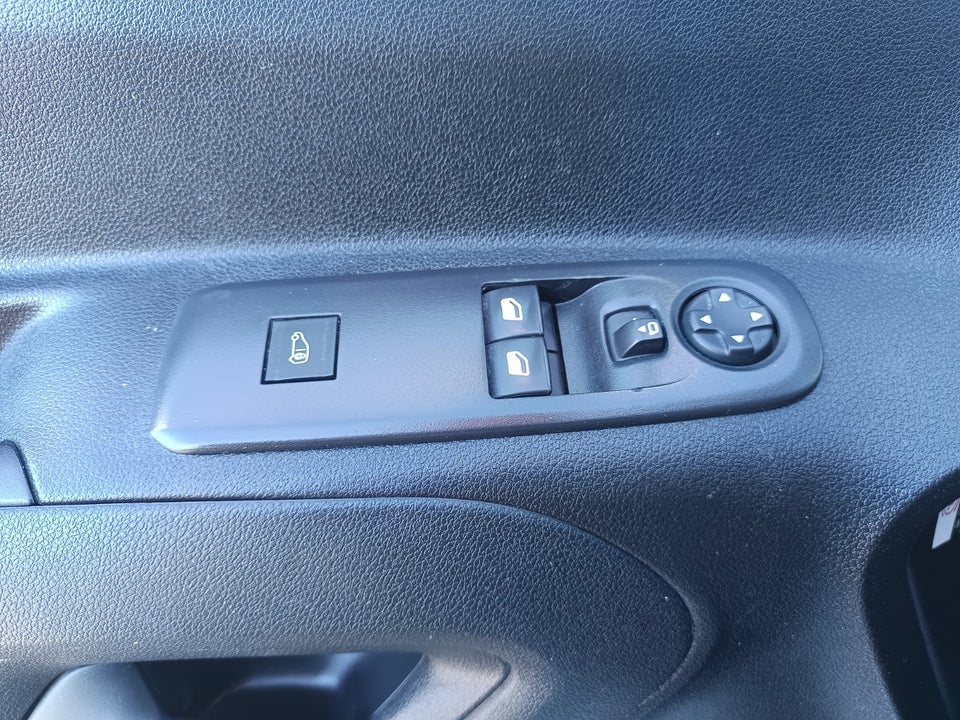 Peugeot Partner 1,5 BlueHDi 100 L2V2 Grip Van