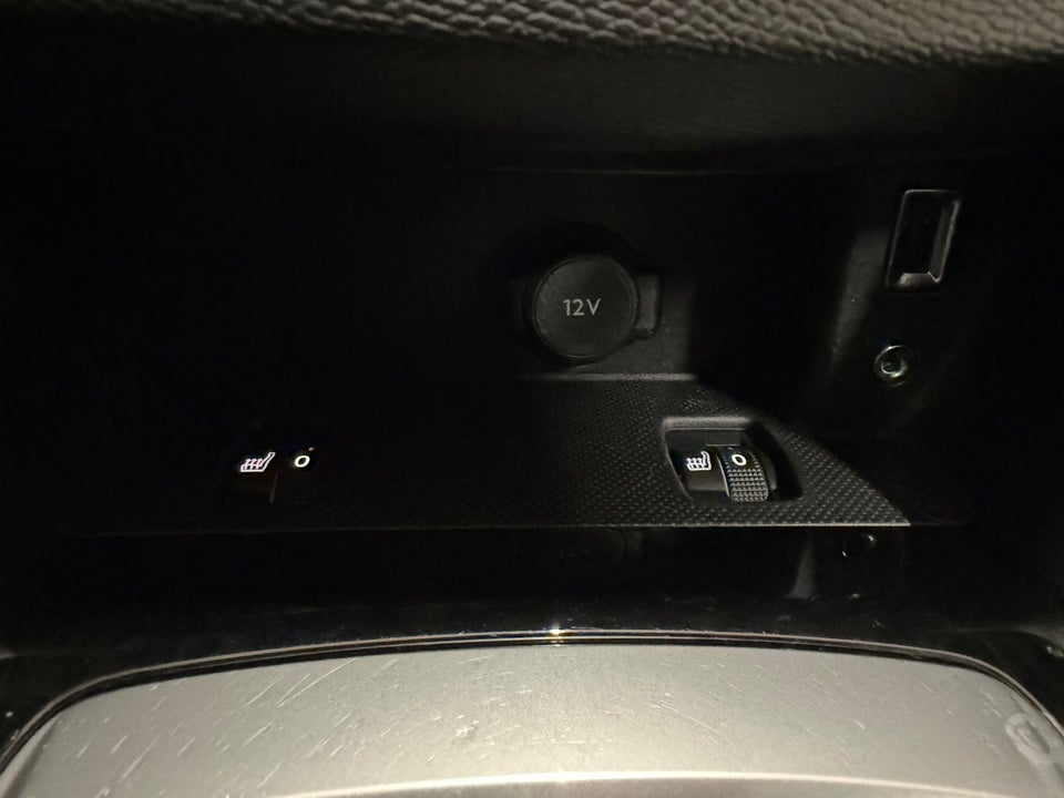 Peugeot 308 1,6 BlueHDi 120 Style Sky SW 5d