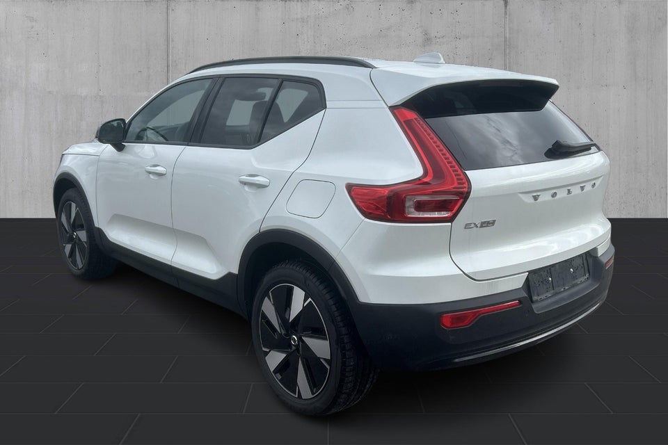 Volvo EX40 Extended Range Core 5d